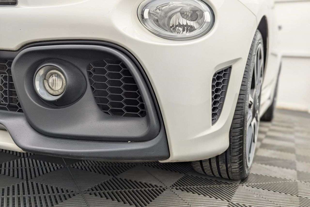 2019 ABARTH 595 2019 ABARTH 595