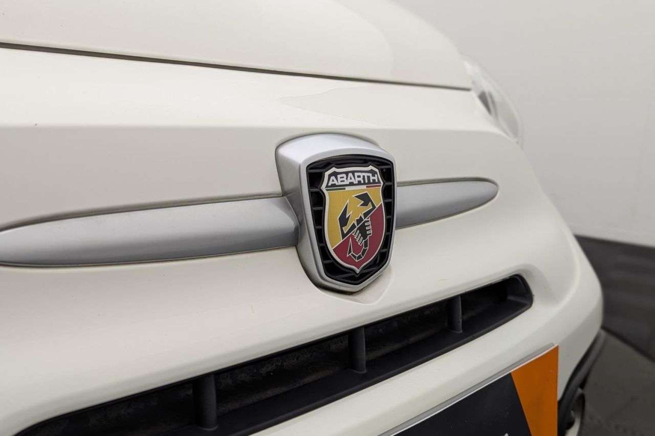 2019 ABARTH 595 2019 ABARTH 595