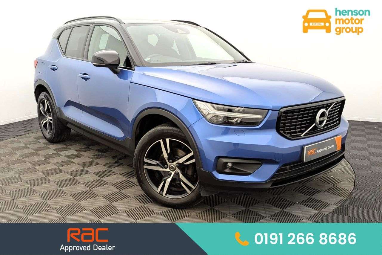 A 2019 VOLVO XC40 1.5 T3 R-Design SUV 5dr Petrol Auto Euro 6 (s/s) (163 ps) Award Winning 5 S A 2019 VOLVO XC40 1.5 T3 R-Design SUV 5dr Petrol Auto Euro 6 (s/s) (163 ps) Award Winning 5 S
