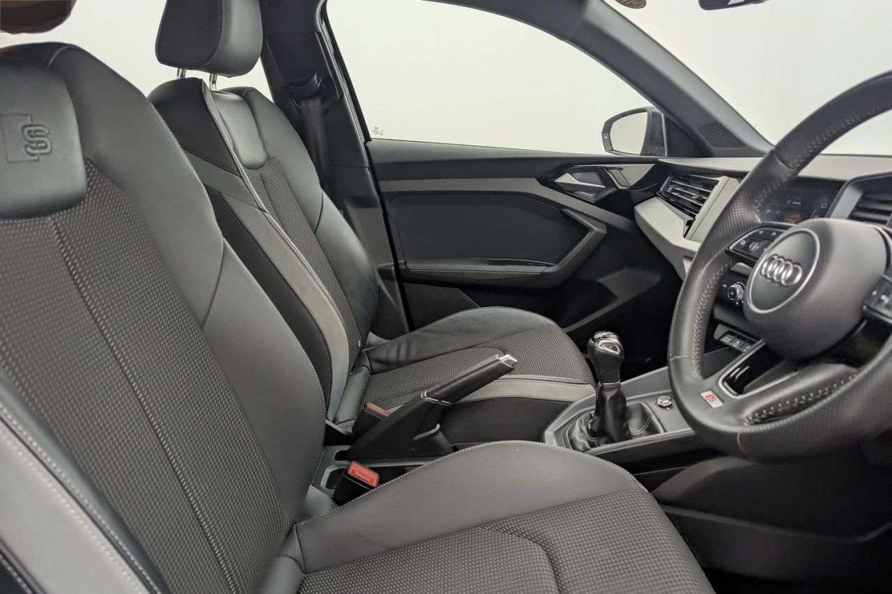A 2019 AUDI A1 1.0 TFSI 30 S line Sportback 5dr Petrol Manual Euro 6 (s/s) (116 ps) Award A 2019 AUDI A1 1.0 TFSI 30 S line Sportback 5dr Petrol Manual Euro 6 (s/s) (116 ps) Award