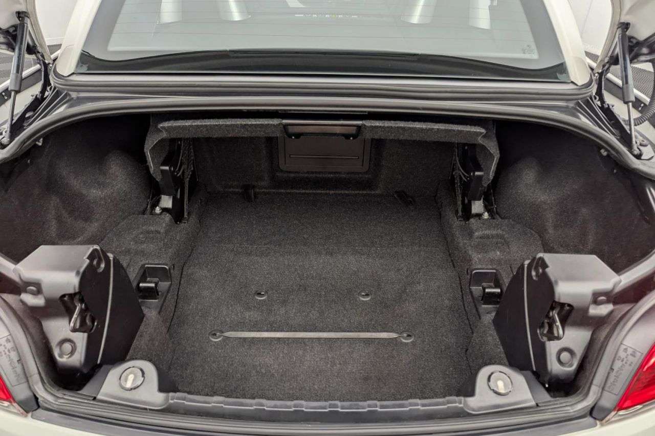 2012 BMW Z4 2012 BMW Z4