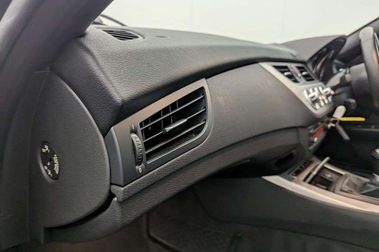 2012 BMW Z4 2012 BMW Z4