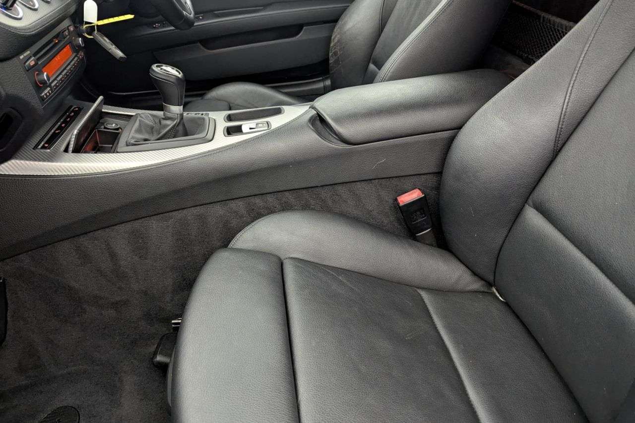 2012 BMW Z4 2012 BMW Z4