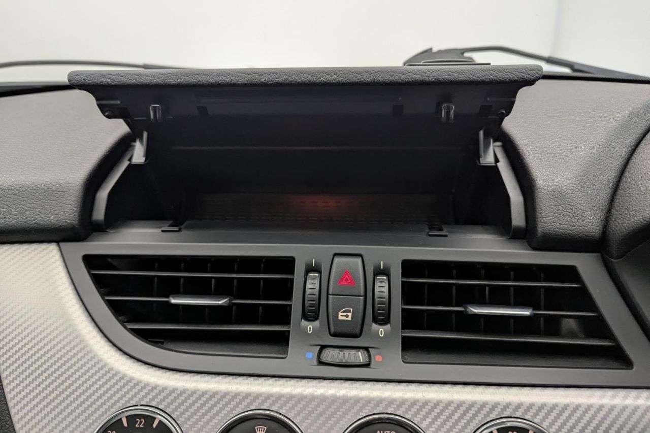 2012 BMW Z4 2012 BMW Z4