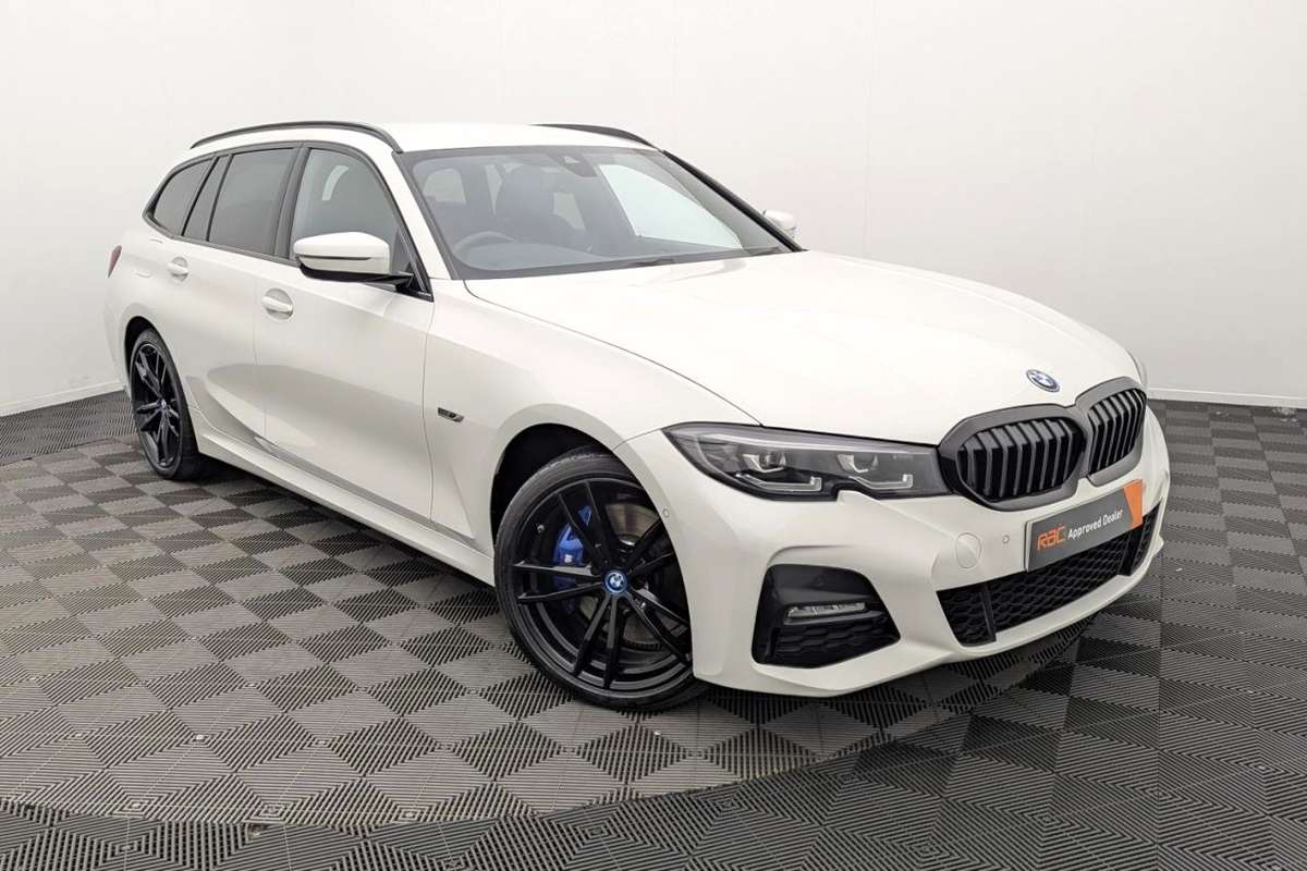 Check out this BMW 3 Series 2022 Hybrid Electric Automatic