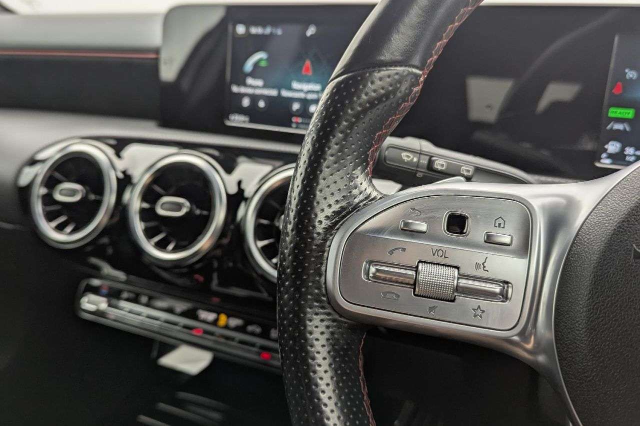 2021 MERCEDES-BENZ A-CLASS 2021 MERCEDES-BENZ A-CLASS