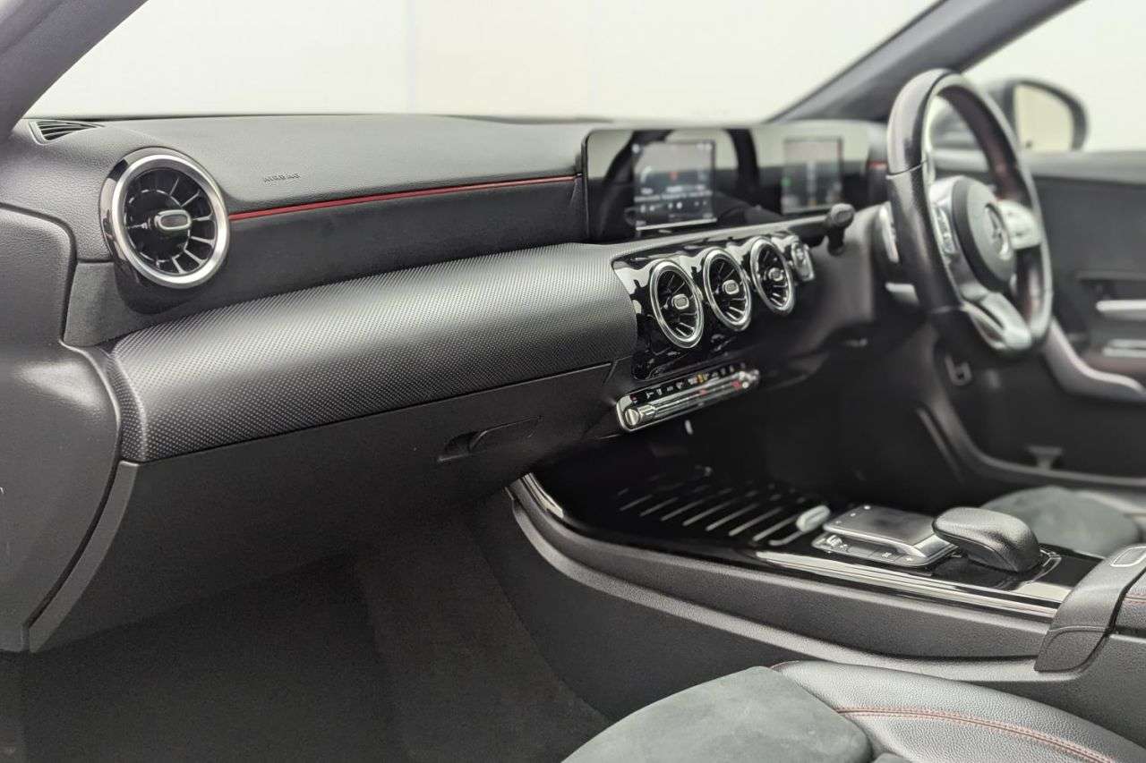 2021 MERCEDES-BENZ A-CLASS 2021 MERCEDES-BENZ A-CLASS