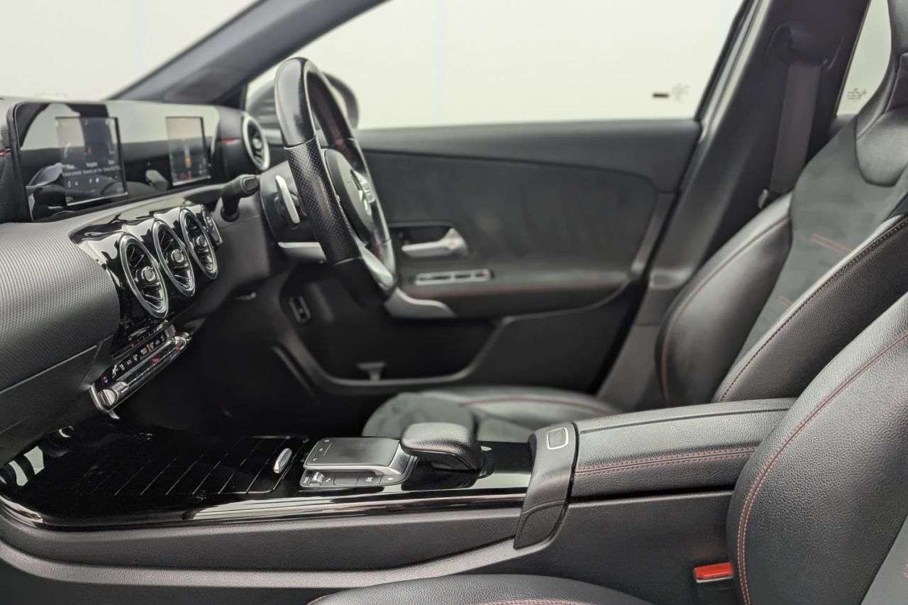 2021 MERCEDES-BENZ A-CLASS 2021 MERCEDES-BENZ A-CLASS