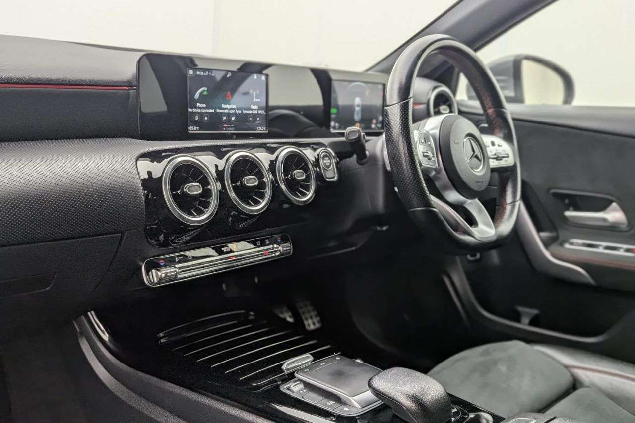 2021 MERCEDES-BENZ A-CLASS 2021 MERCEDES-BENZ A-CLASS