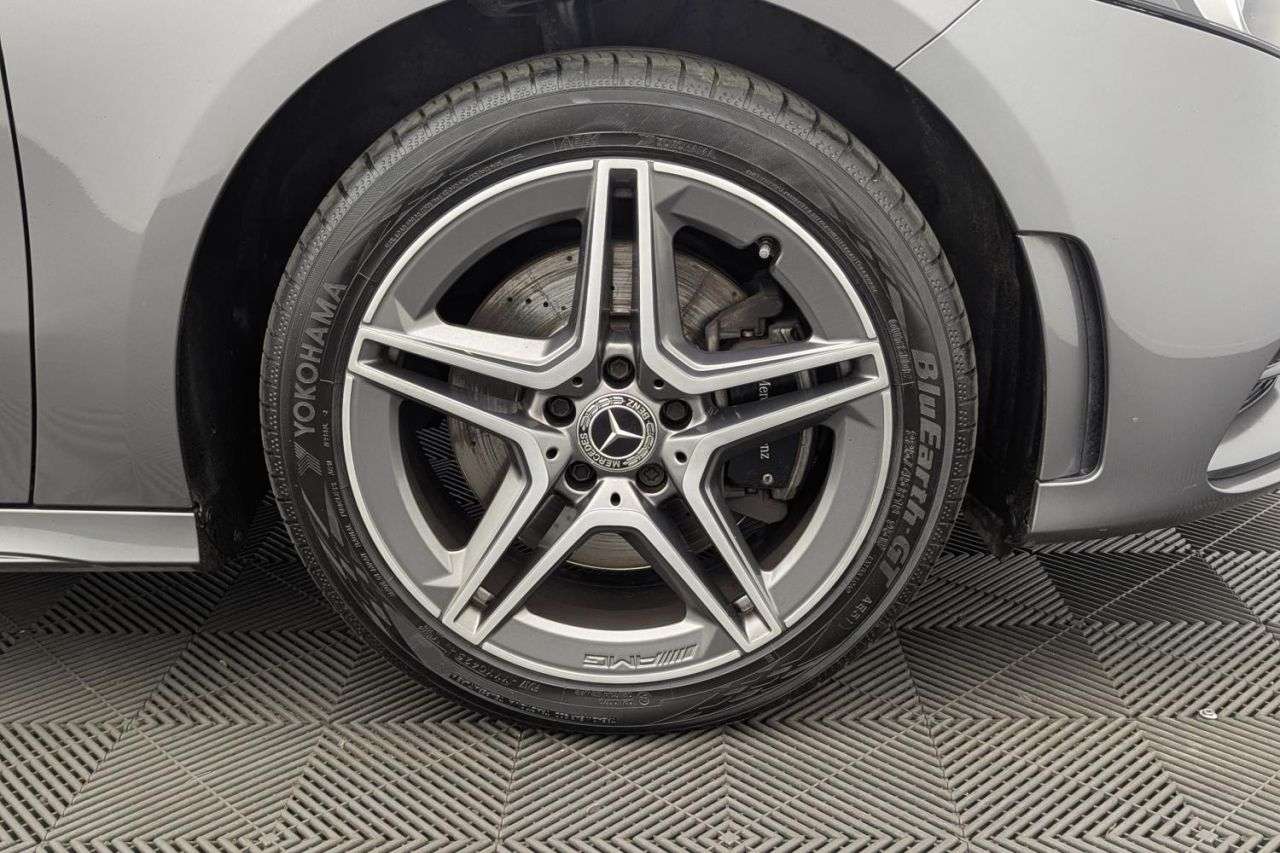 2021 MERCEDES-BENZ A-CLASS 2021 MERCEDES-BENZ A-CLASS