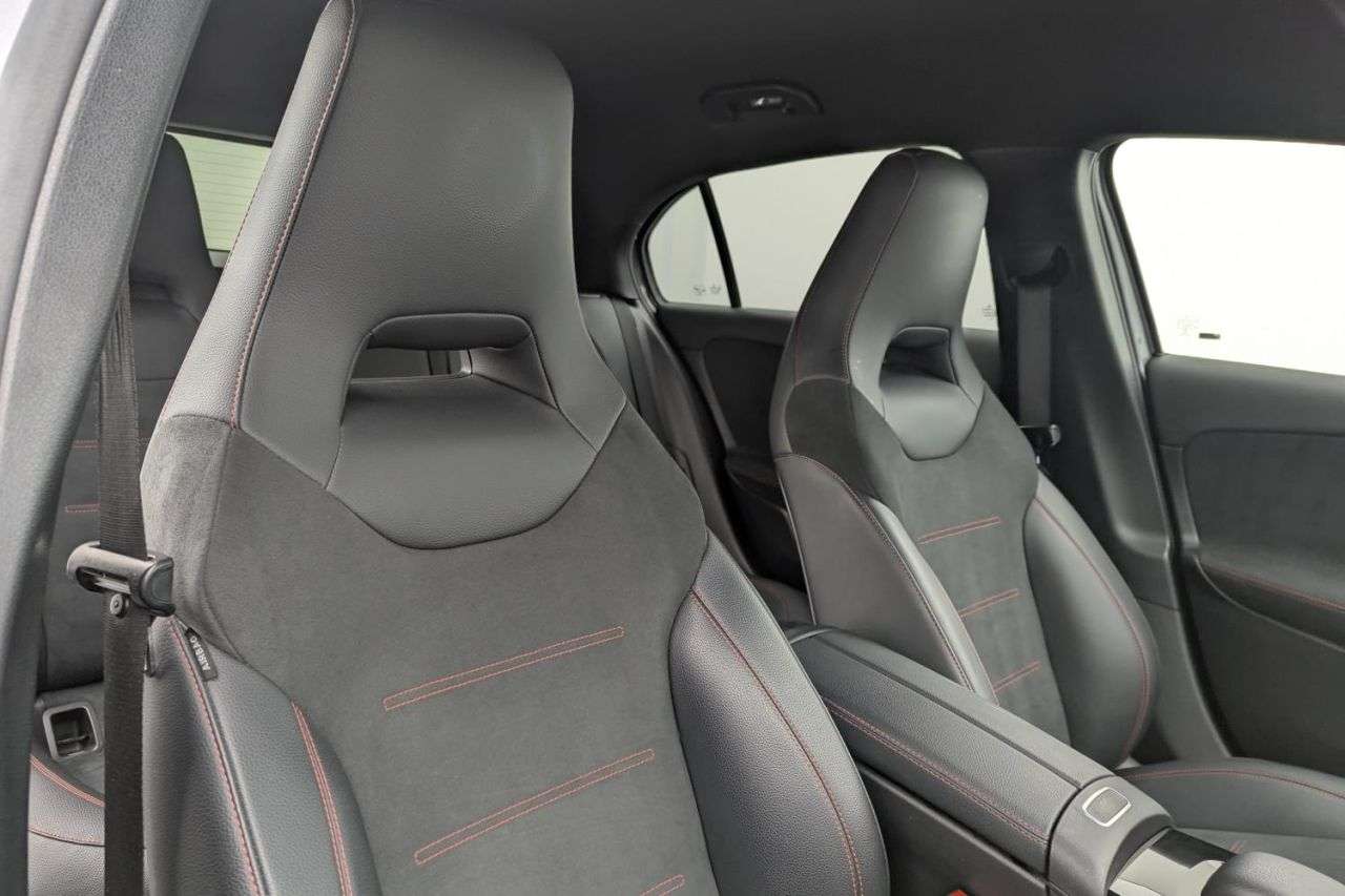 2021 MERCEDES-BENZ A-CLASS 2021 MERCEDES-BENZ A-CLASS