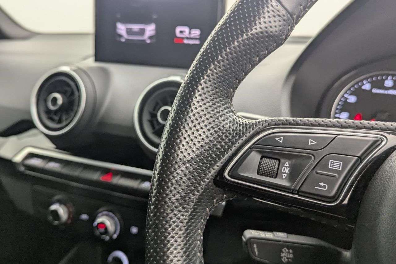 2019 AUDI Q2 2019 AUDI Q2