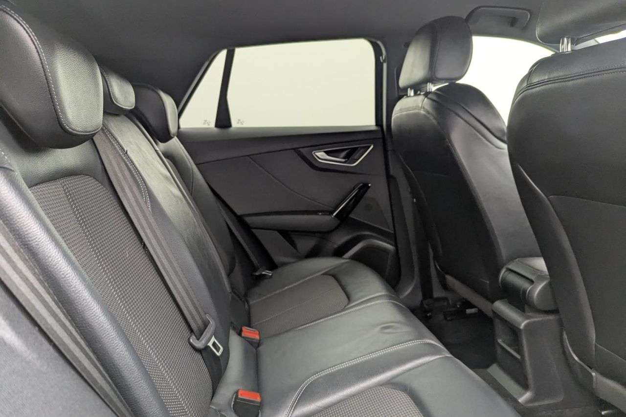 2019 AUDI Q2 2019 AUDI Q2