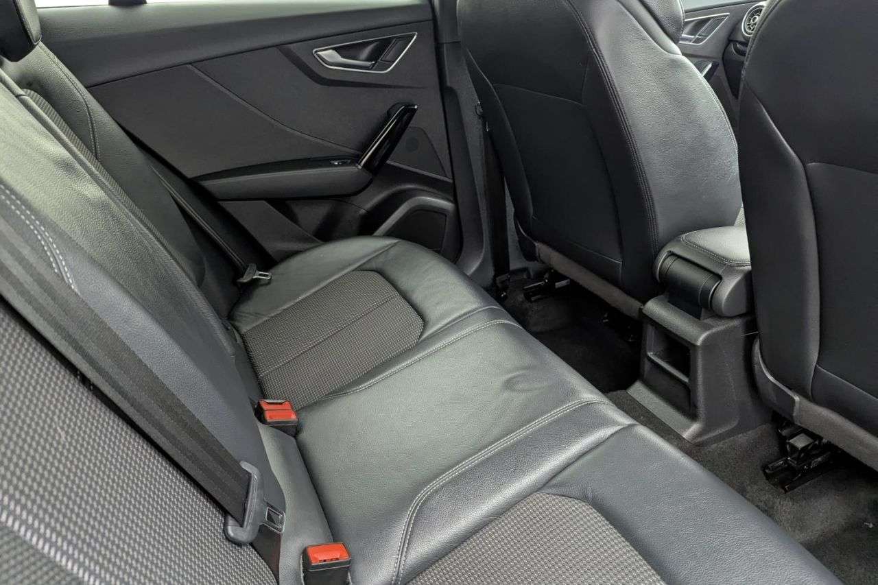 2019 AUDI Q2 2019 AUDI Q2