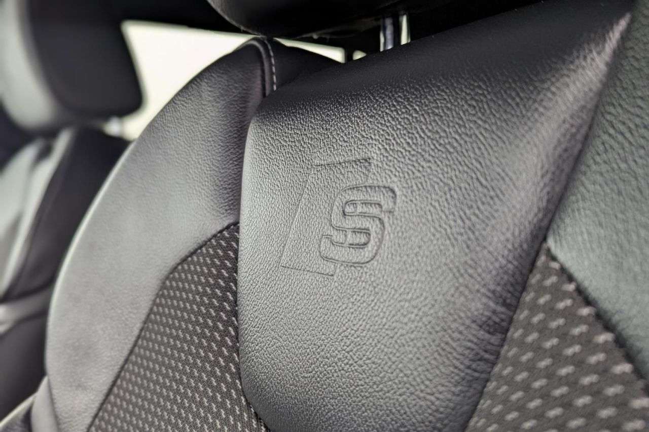 2019 AUDI Q2 2019 AUDI Q2