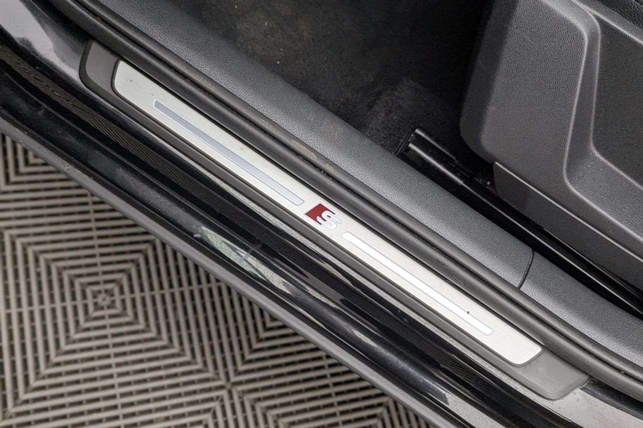 2019 AUDI Q2 2019 AUDI Q2