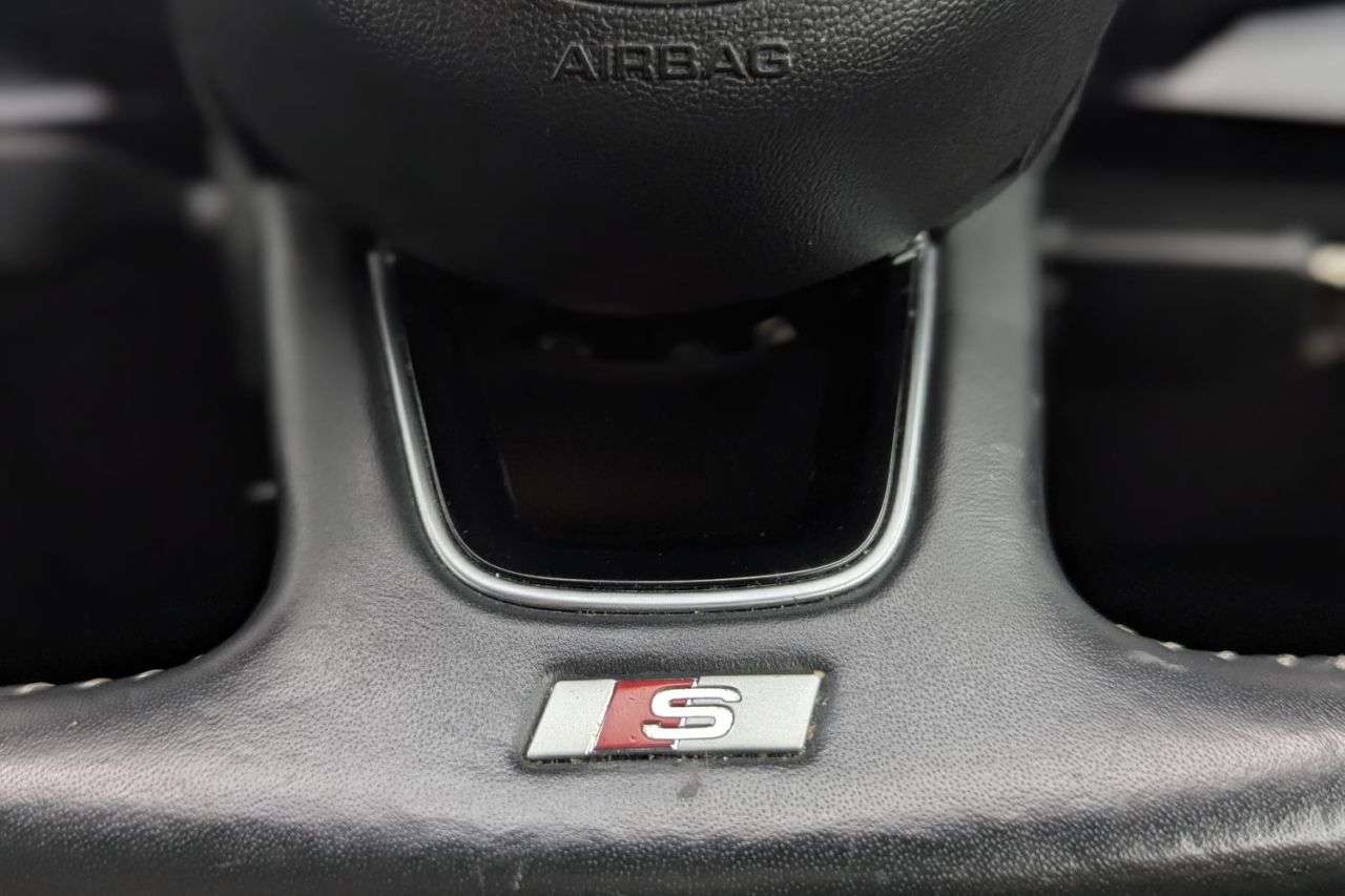 2019 AUDI Q2 2019 AUDI Q2