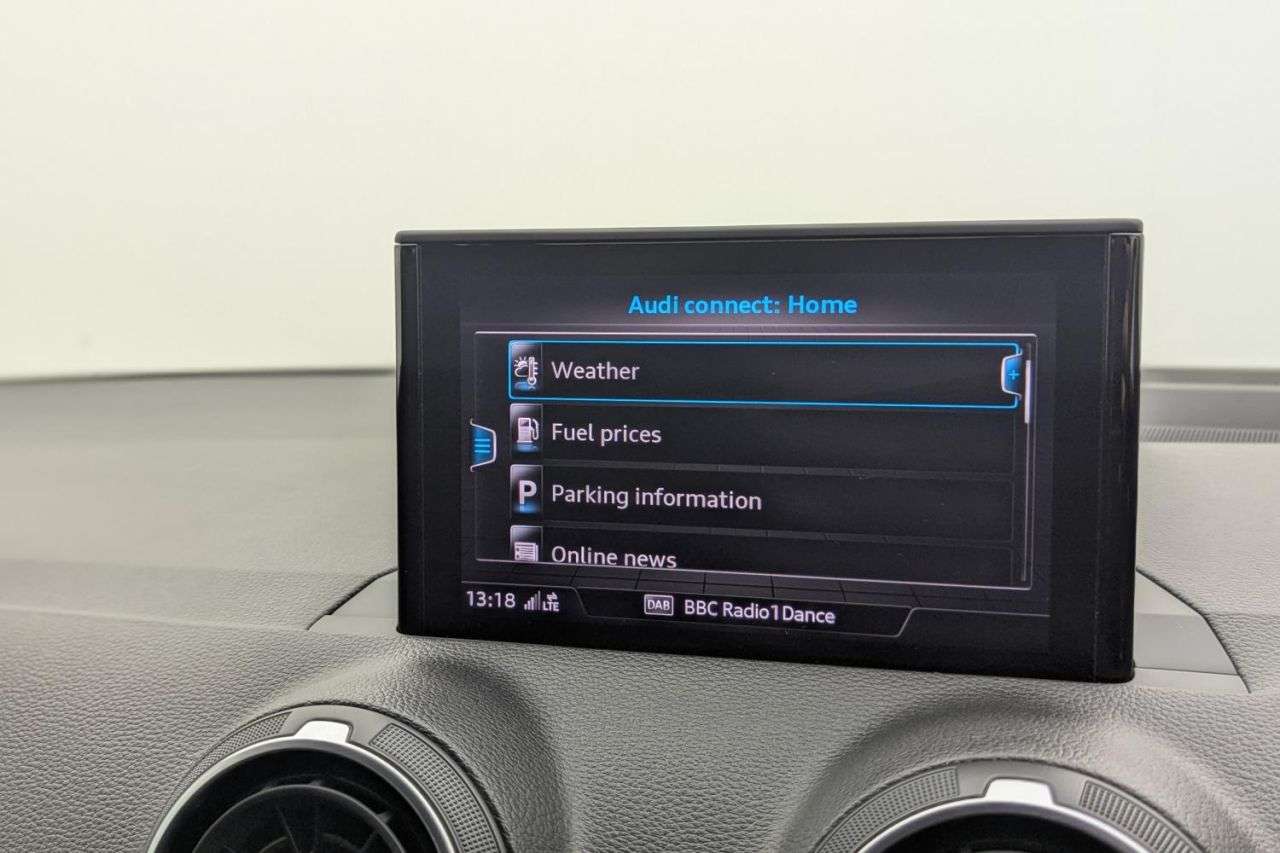 2019 AUDI Q2 2019 AUDI Q2