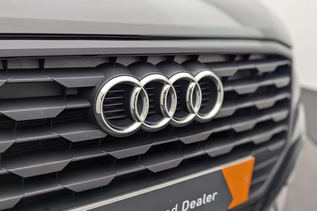 2019 AUDI Q2 2019 AUDI Q2