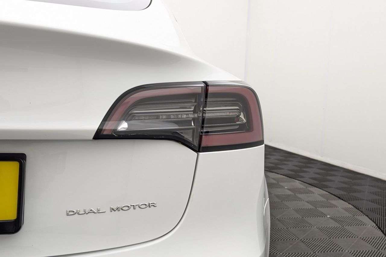 2021 TESLA MODEL 3 2021 TESLA MODEL 3