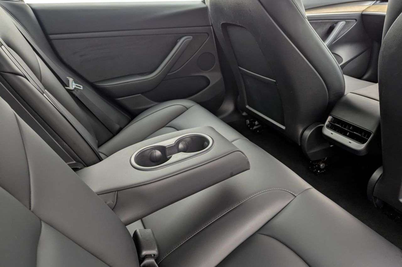 2021 TESLA MODEL 3 2021 TESLA MODEL 3