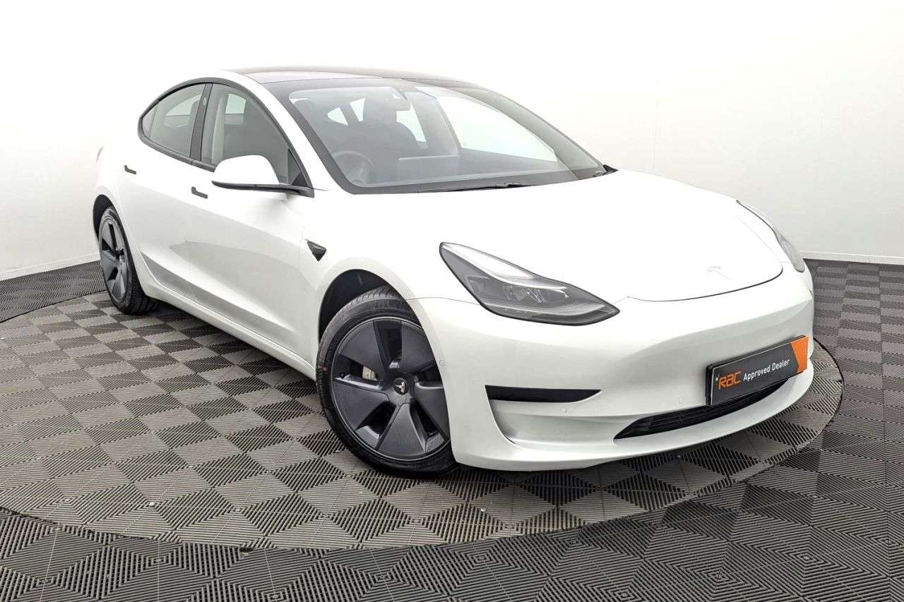 A 2021 TESLA MODEL 3 Standard Range Plus Saloon 4dr Electric Auto RWD (241 bhp) Award Winning 5 A 2021 TESLA MODEL 3 Standard Range Plus Saloon 4dr Electric Auto RWD (241 bhp) Award Winning 5