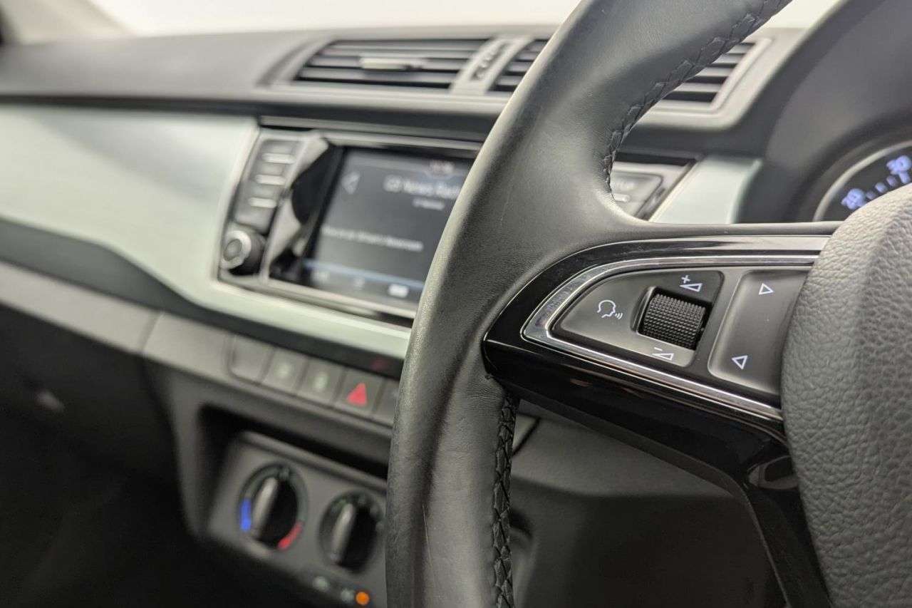 2018 SKODA FABIA 2018 SKODA FABIA