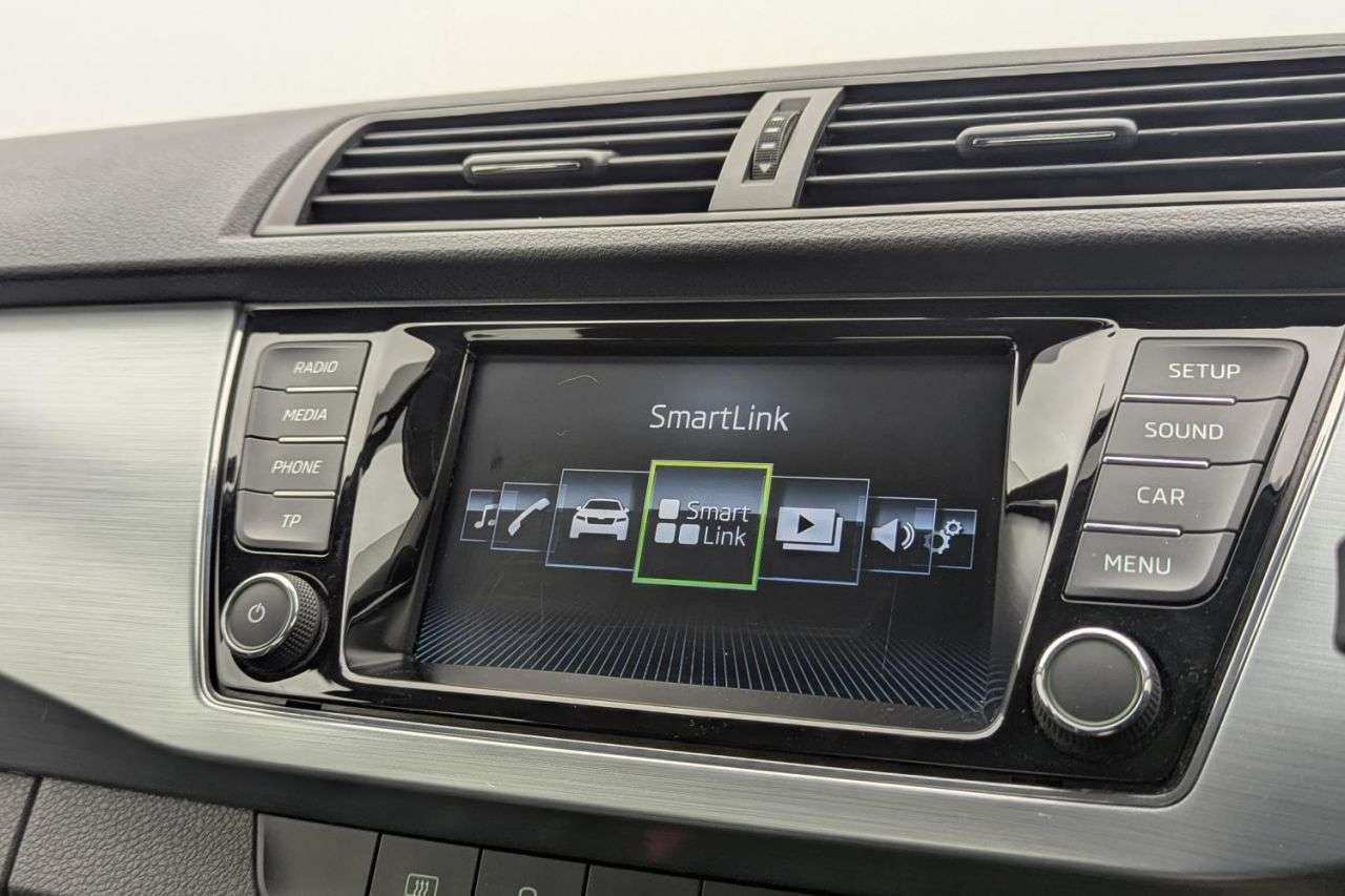 2018 SKODA FABIA 2018 SKODA FABIA