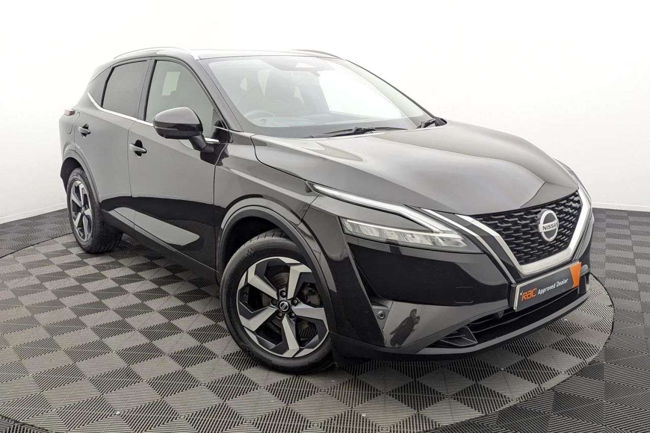 A 2021 NISSAN QASHQAI 1.3 DIG-T MHEV Premiere Edition SUV 5dr Petrol Hybrid Manual Euro 6 (s/s) ( A 2021 NISSAN QASHQAI 1.3 DIG-T MHEV Premiere Edition SUV 5dr Petrol Hybrid Manual Euro 6 (s/s) (