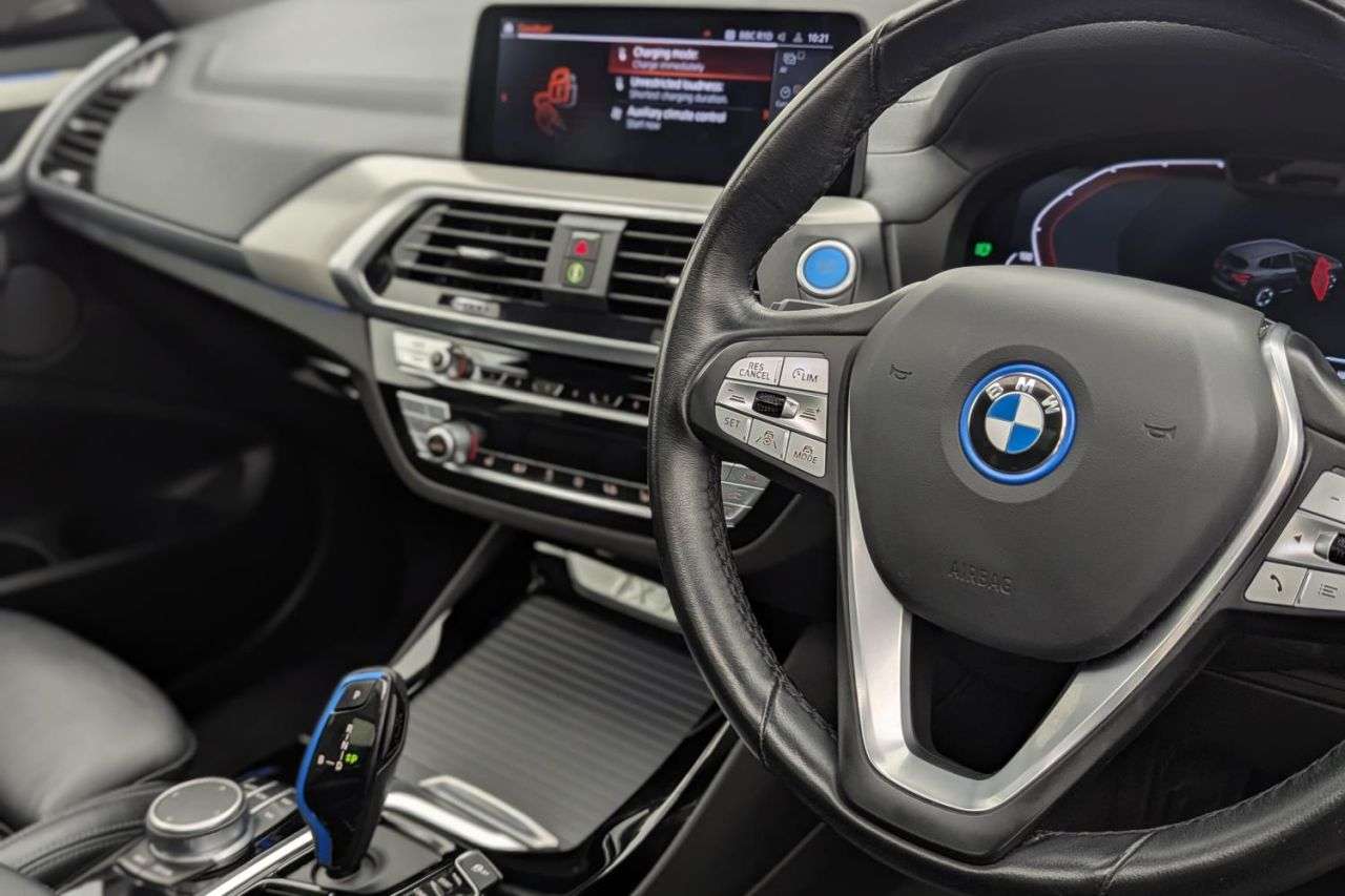 2021 BMW IX3 2021 BMW IX3