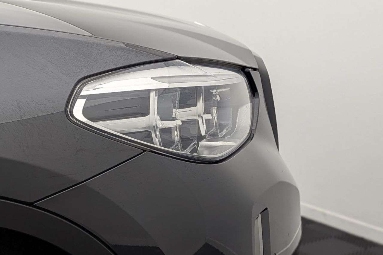 2021 BMW IX3 2021 BMW IX3