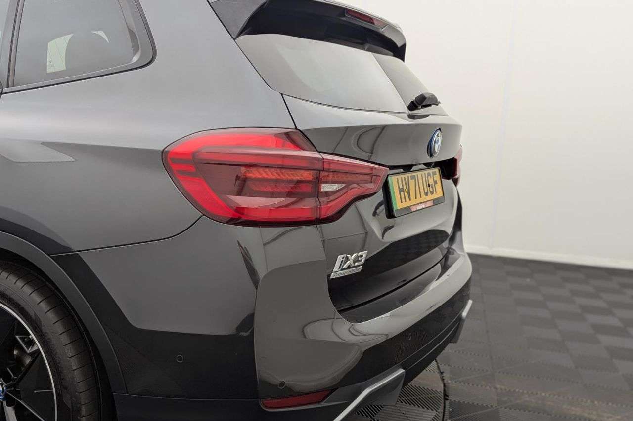 2021 BMW IX3 2021 BMW IX3