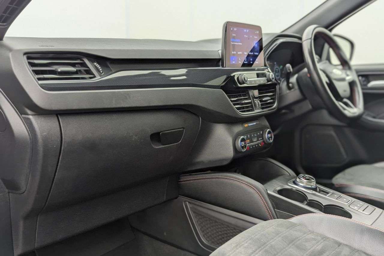 2022 FORD KUGA 2022 FORD KUGA