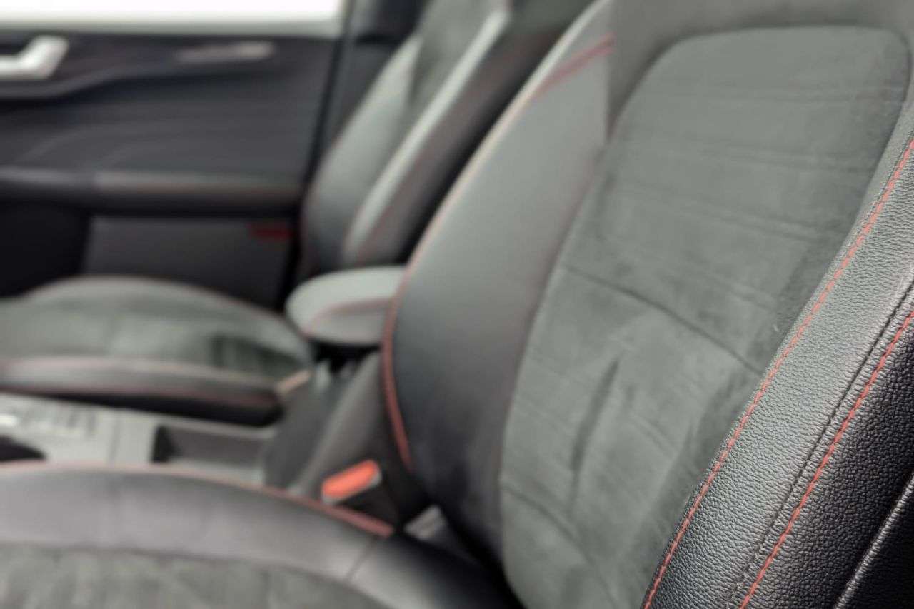 2022 FORD KUGA 2022 FORD KUGA