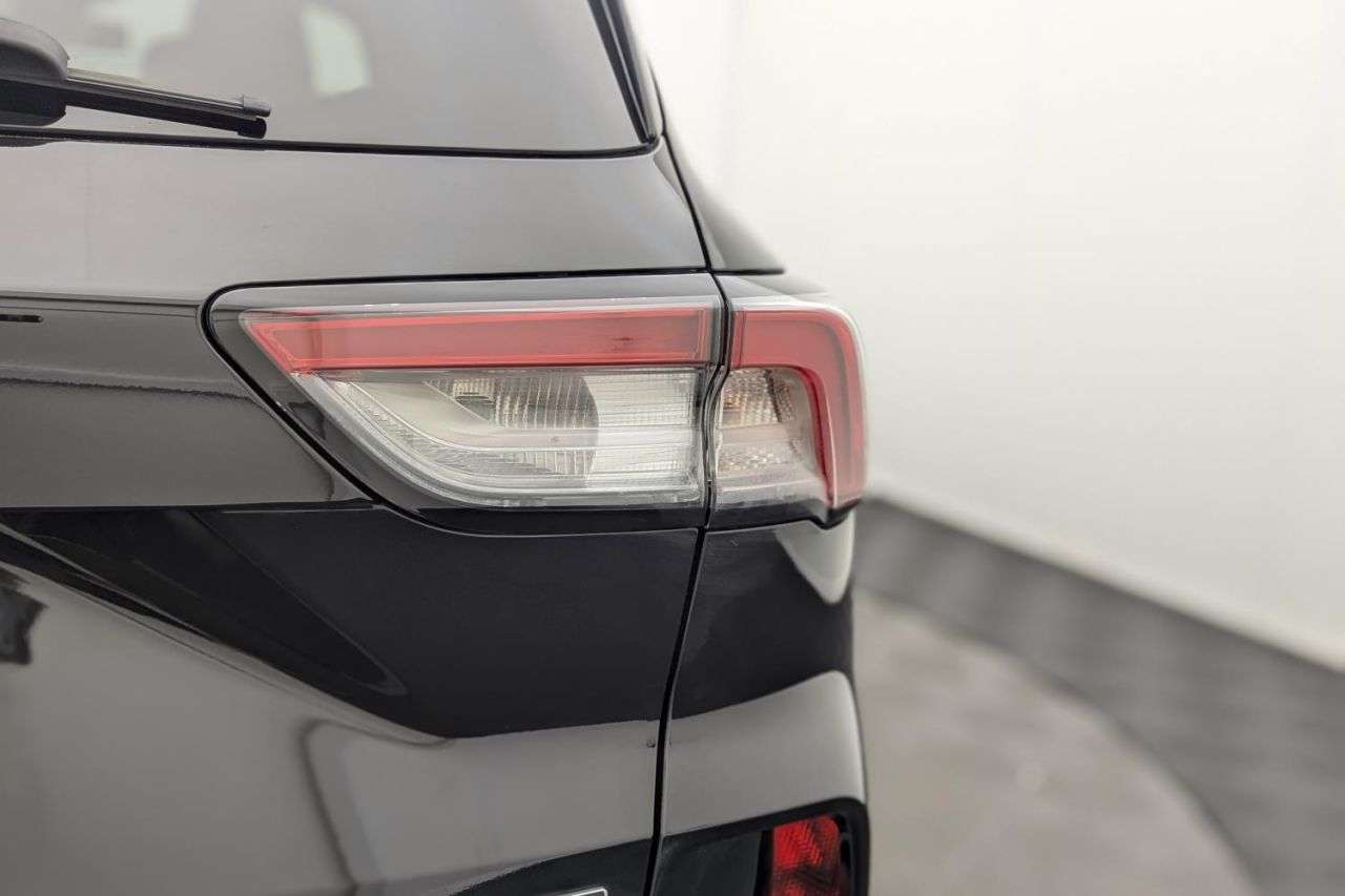 2022 FORD KUGA 2022 FORD KUGA