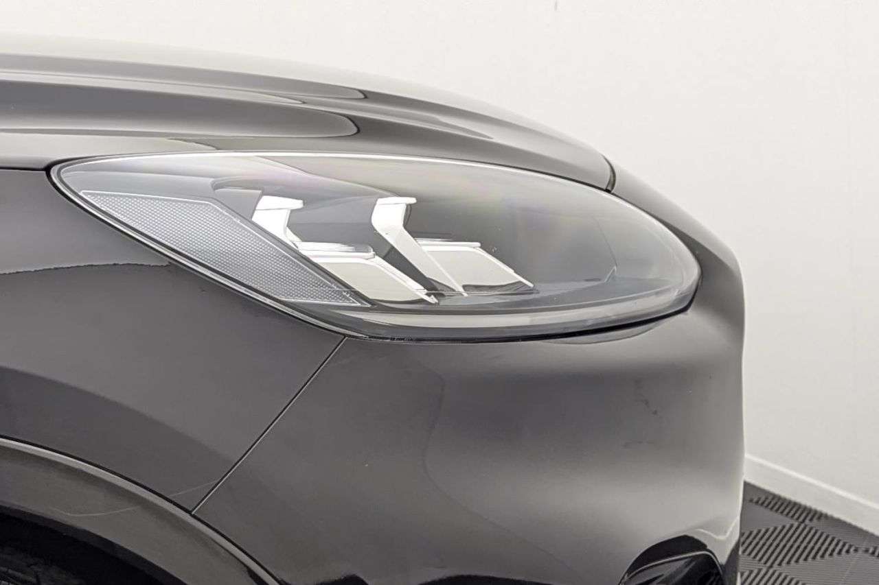 2022 FORD KUGA 2022 FORD KUGA