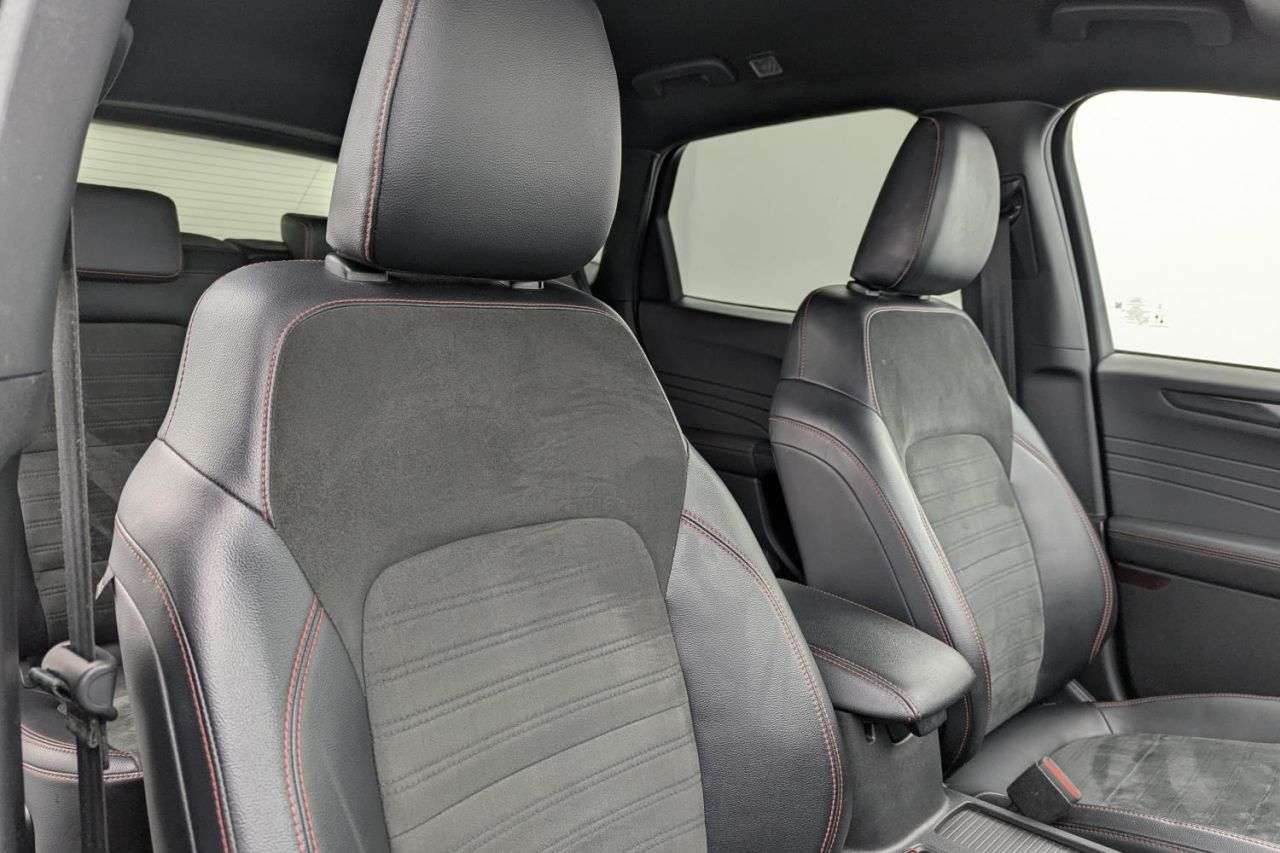 2022 FORD KUGA 2022 FORD KUGA