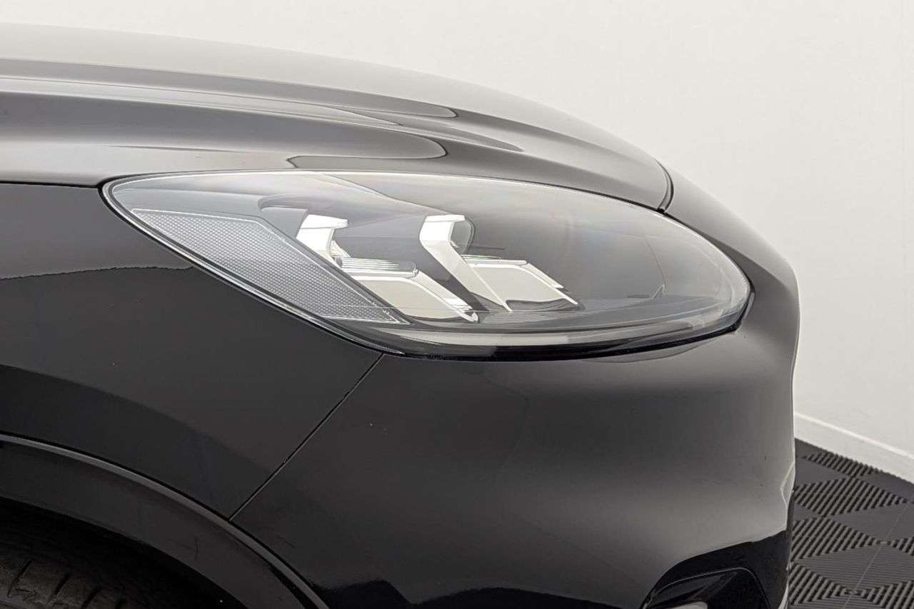 2022 FORD KUGA 2022 FORD KUGA