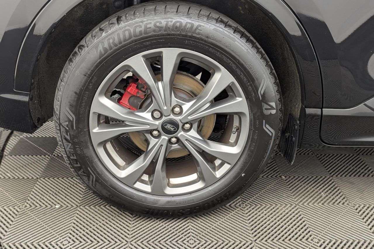 2022 FORD KUGA 2022 FORD KUGA