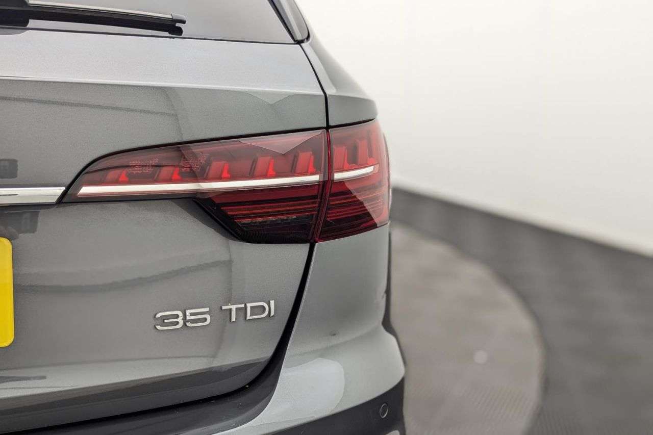 2020 AUDI A4 AVANT 2020 AUDI A4 AVANT