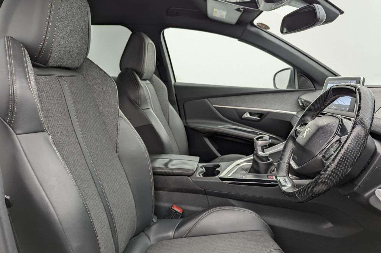 2018 PEUGEOT 3008 2018 PEUGEOT 3008