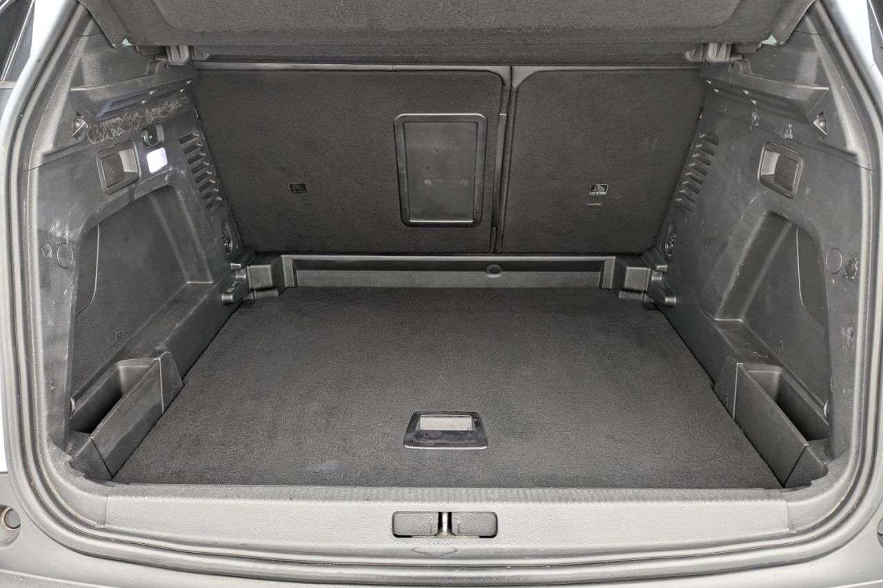 2018 PEUGEOT 3008 2018 PEUGEOT 3008