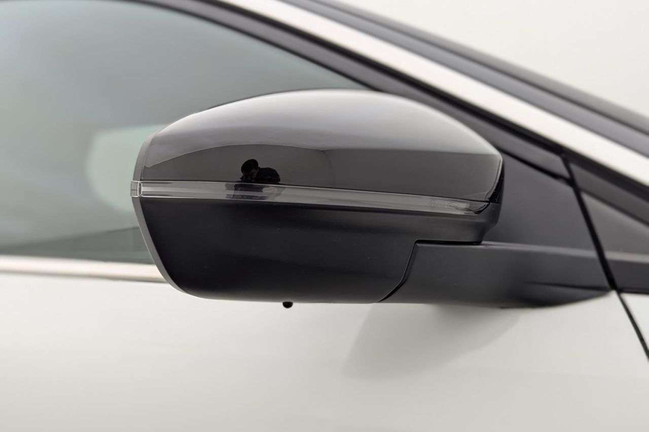 2018 PEUGEOT 3008 2018 PEUGEOT 3008