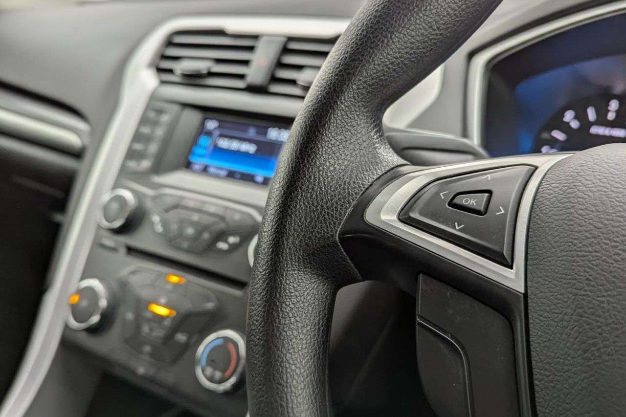 2015 FORD MONDEO 2015 FORD MONDEO