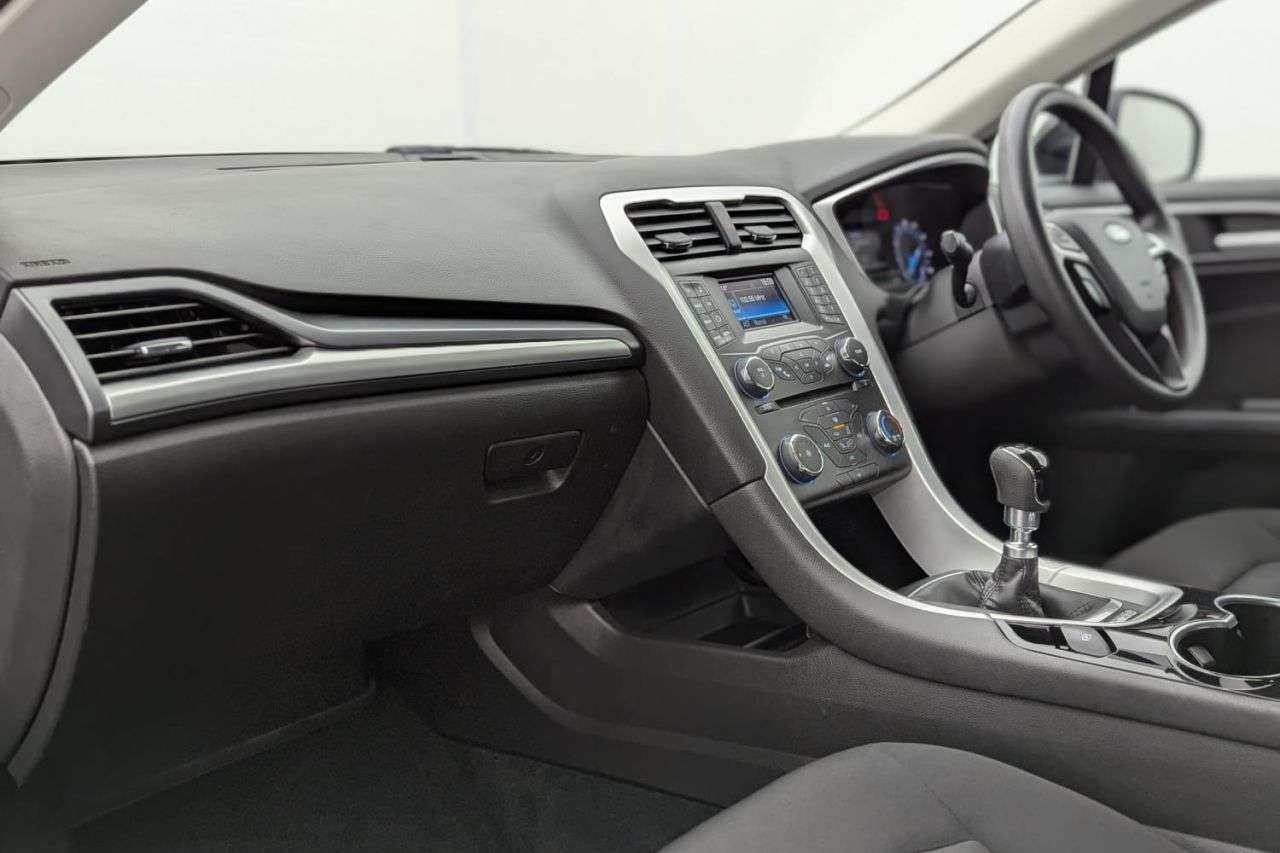 2015 FORD MONDEO 2015 FORD MONDEO