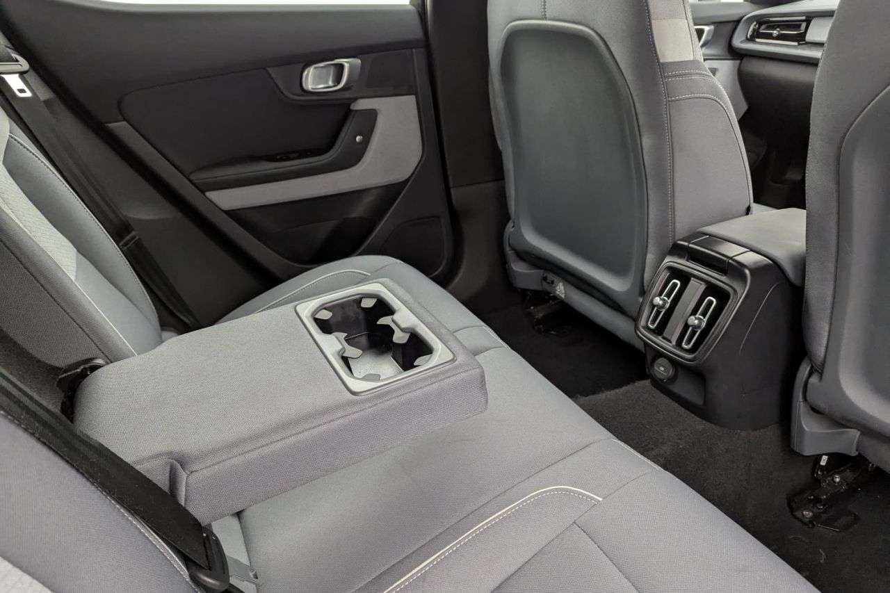 2021 POLESTAR POLESTAR 2 2021 POLESTAR POLESTAR 2