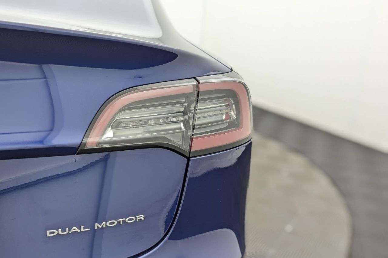 2021 TESLA MODEL 3 2021 TESLA MODEL 3