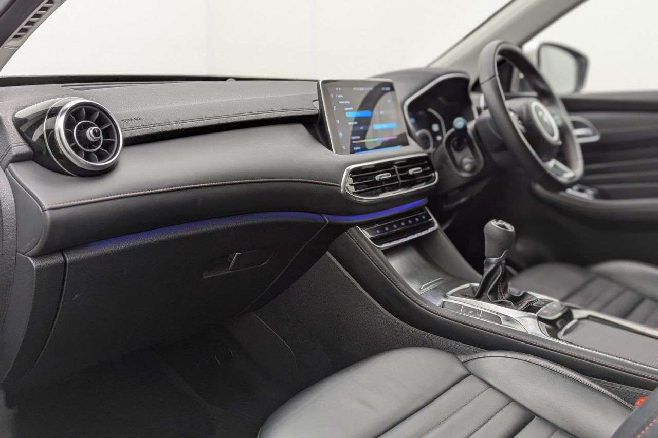 2024 MG MG HS 2024 MG MG HS