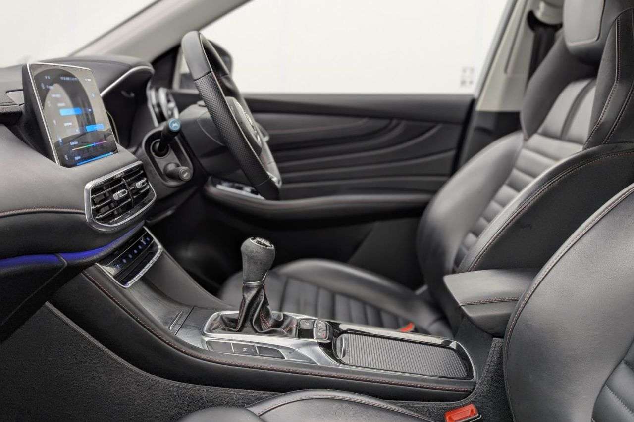 2024 MG MG HS 2024 MG MG HS