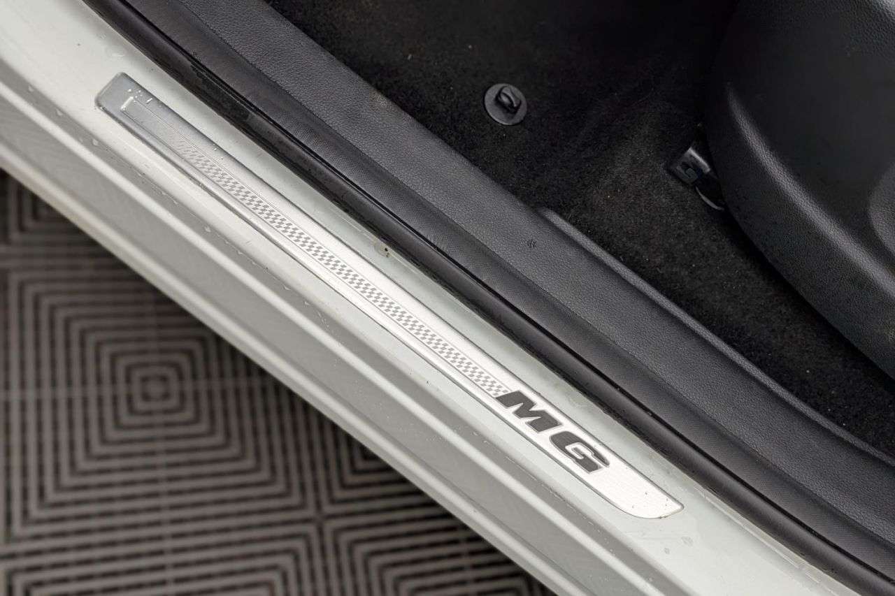 2024 MG MG HS 2024 MG MG HS